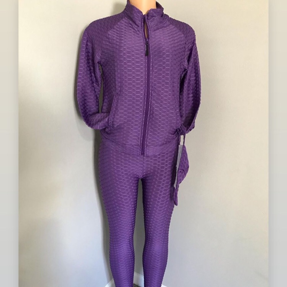 Three Piece Set